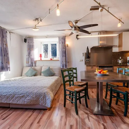 Apartmenthaus Ehrenberg Ehenbichl